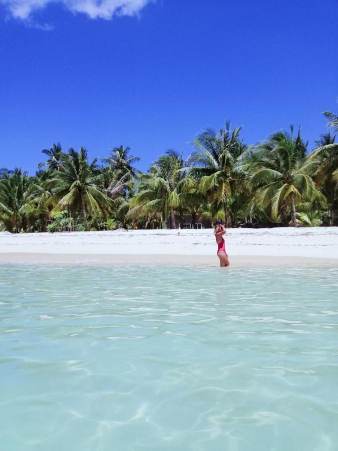 Anajawan Island Beachfront Resort General Luna  Buitenkant foto