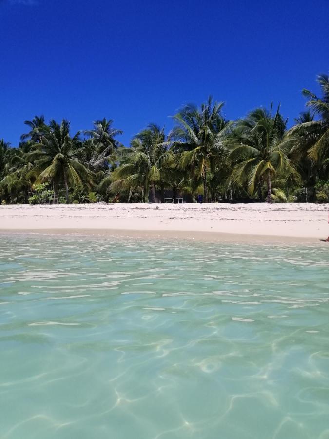 Anajawan Island Beachfront Resort General Luna  Buitenkant foto